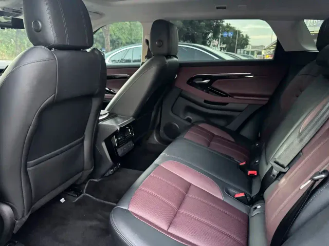 Land Rover Range Rover Evoque — Фото автомобиля 4