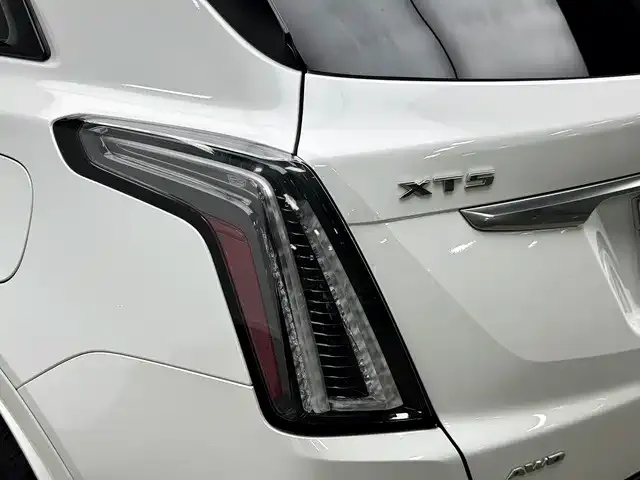Cadillac XT5 — Фото автомобиля 15