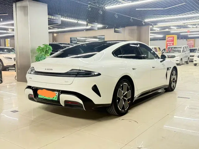 Xiaomi SU7 — Фото автомобиля 4
