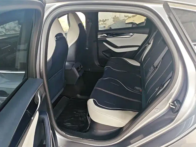 BYD Qin PLUS — Фото автомобиля 16