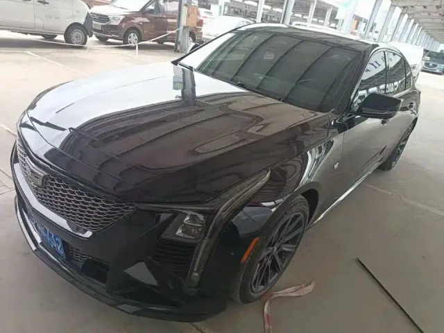 Фотография автомобиля — Cadillac CT5