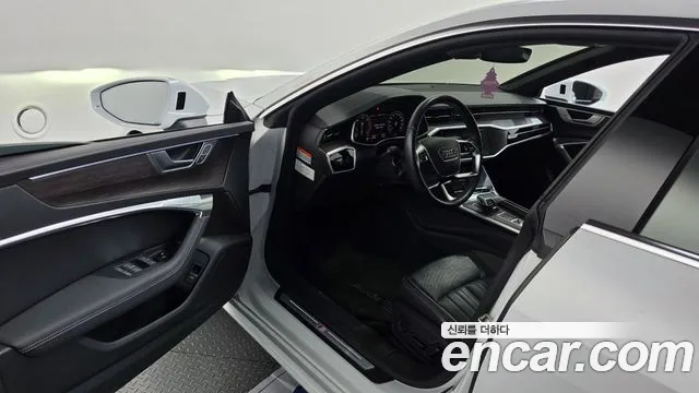 Audi A7 — Фото автомобиля 10