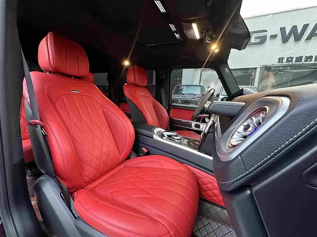 Mercedes-Benz Mercedes-Benz G-Class 2024 G 350 — Фото автомобиля 13