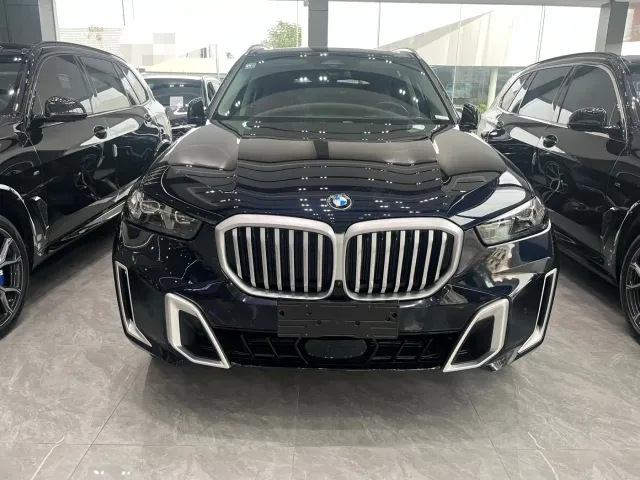 BMW X5 — Фото автомобиля 2