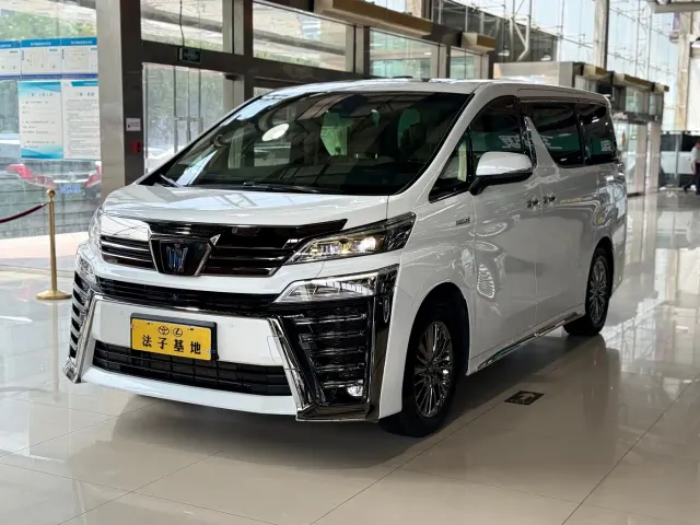 Toyota Vellfire — Фото автомобиля 3