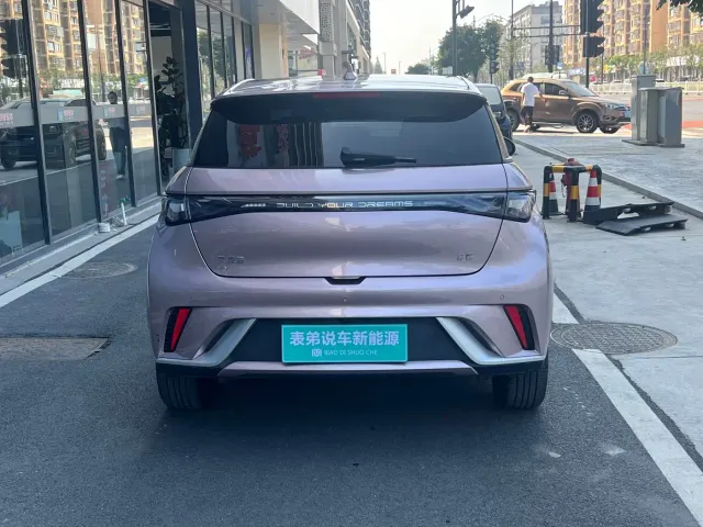 BYD Dolphin — Фото автомобиля 6