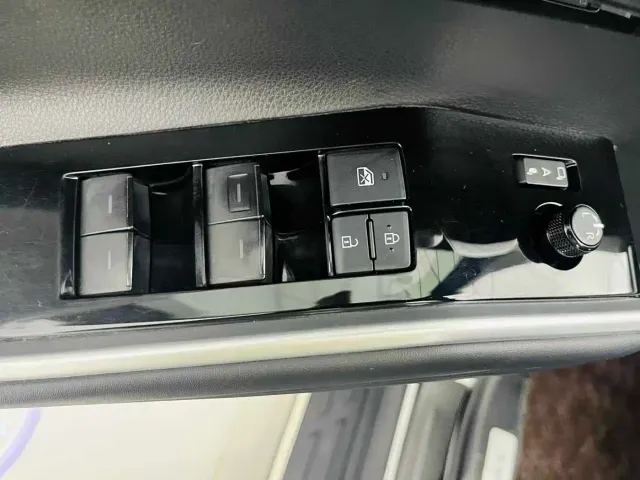 Toyota Highlander — Фото автомобиля 12