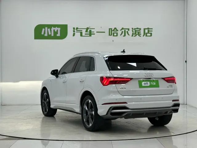 Audi Q3 — Фото автомобиля 4