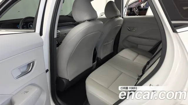 Hyundai Kona SX2 — Фото автомобиля 16