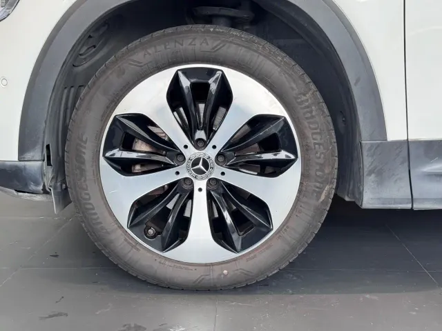 Mercedes-Benz GLB-Class — Фото автомобиля 11