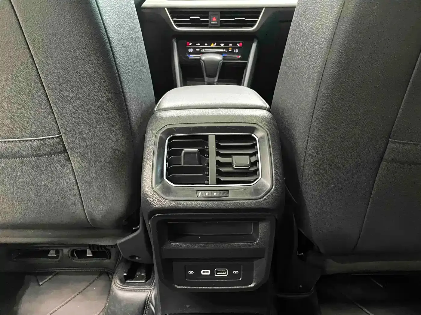 Volkswagen Tiguan L 2023 280TSI 2WD Trend Limited Edition — Фото автомобиля 14