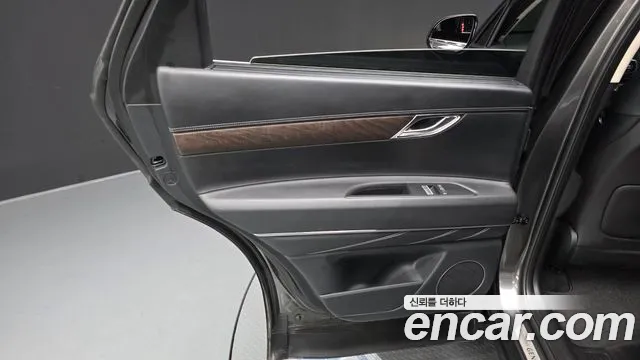 Genesis GV80 2.5T Бензин AWD — Фото автомобиля 21