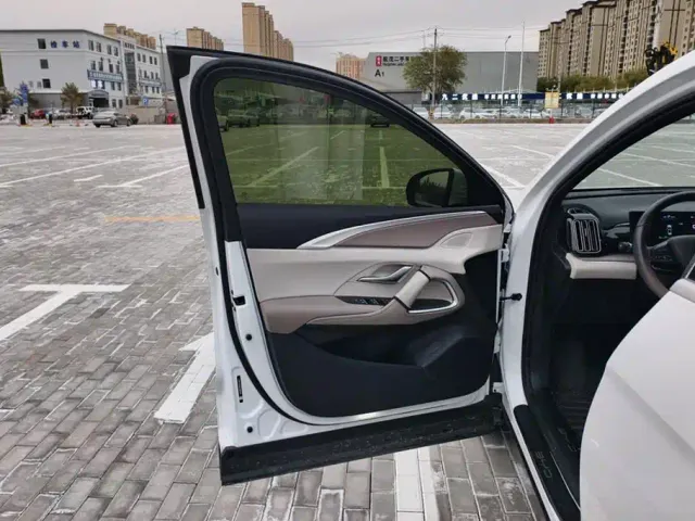BYD Song Pro — Фото автомобиля 7