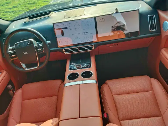 Li Auto L7 — Фото автомобиля 6