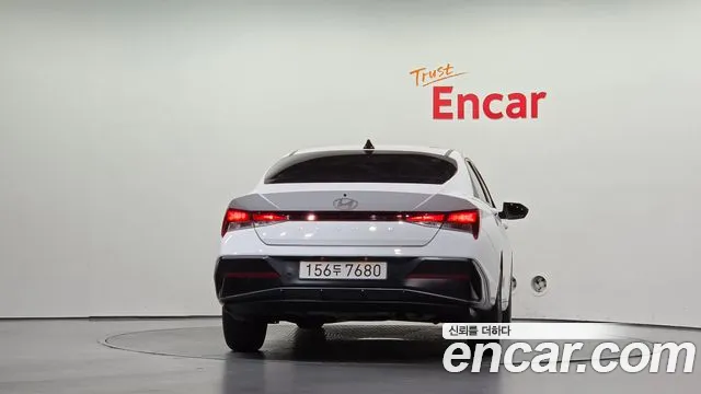 Hyundai Avante CN7 — Фото автомобиля 4
