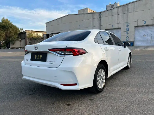 Toyota Corolla — Фото автомобиля 4