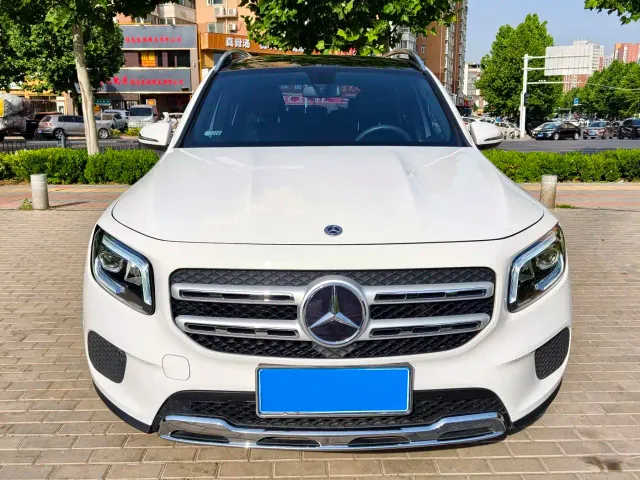 Mercedes-Benz GLB-Class — Фото автомобиля 2