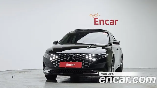 Hyundai Grandeur Новый Grandeur IG — Фото автомобиля 3