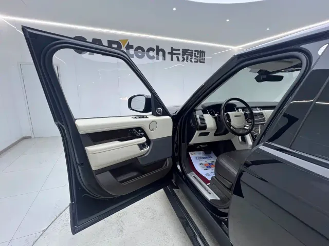 Land Rover Range Rover — Фото автомобиля 16