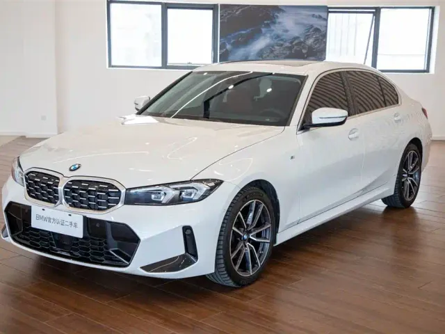 BMW 3 Series — Фото автомобиля 2