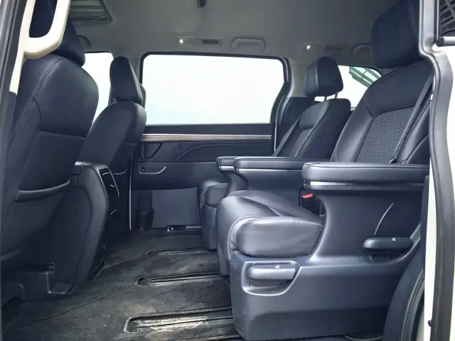 GAC Trumpchi M8 — Фото автомобиля 5