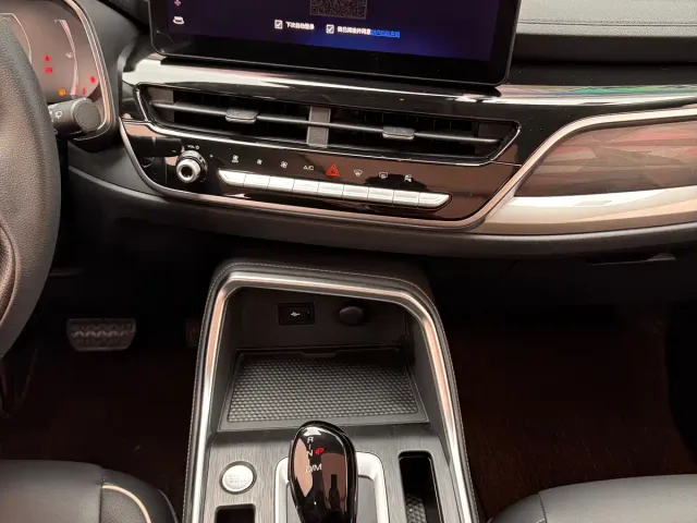 Haval H6 — Фото автомобиля 13