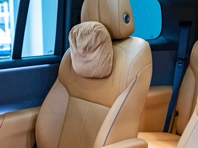 Li Auto i8 — Фото автомобиля 9