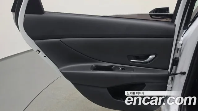 Hyundai AVANTE Avante (CN7) — Фото автомобиля 25