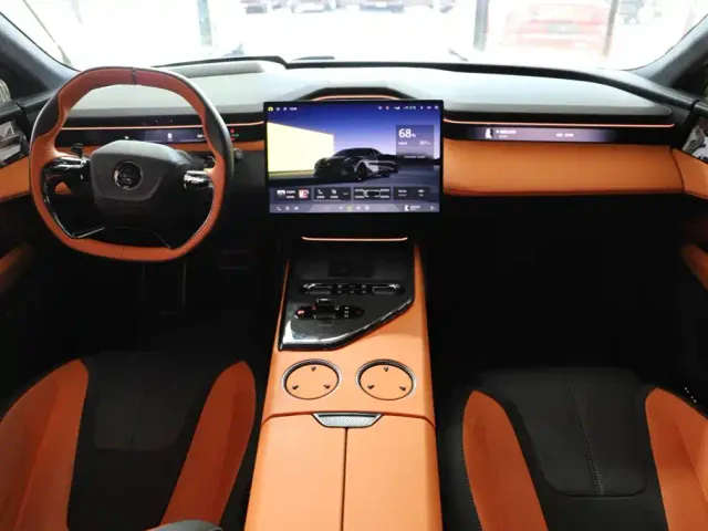 Lotus Emeya — Фото автомобиля 8