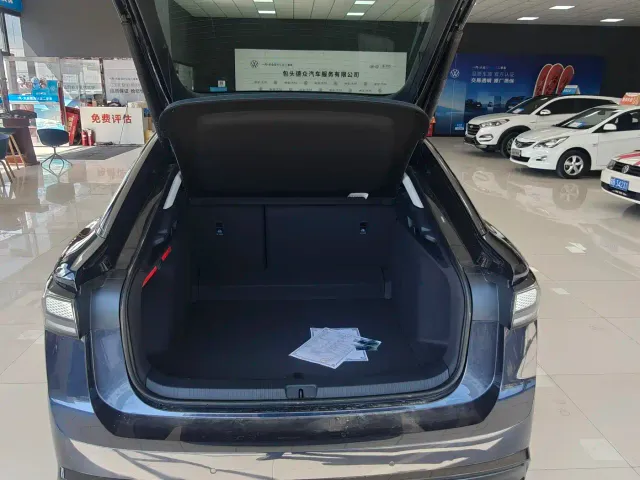 Volkswagen ID.7 Vizzion — Фото автомобиля 8