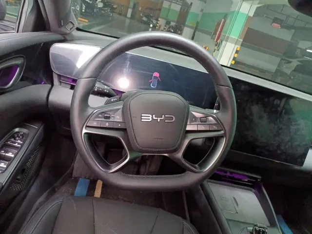 BYD Seal — Фото автомобиля 12