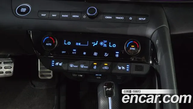 Hyundai AVANTE — Фото автомобиля 25