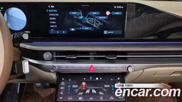 Hyundai Grandeur GN7 — Фото автомобиля 18