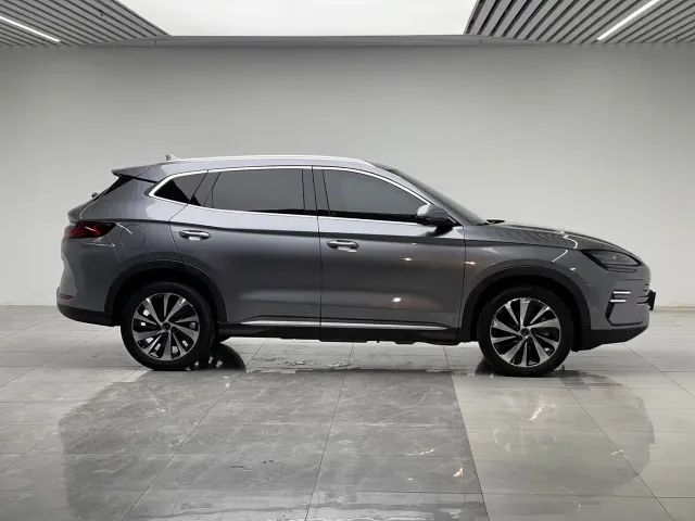 BYD Song PLUS — Фото автомобиля 8