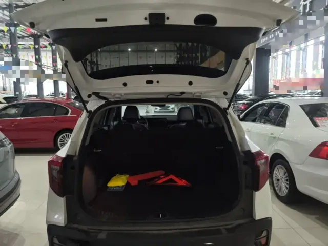 Kia Seltos — Фото автомобиля 18