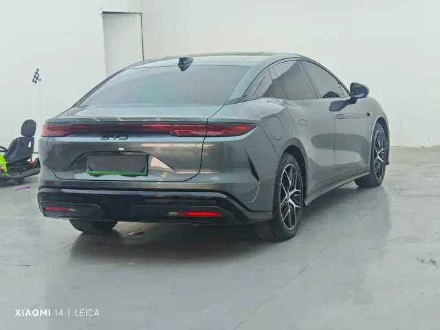 BYD Han L — Фото автомобиля 7