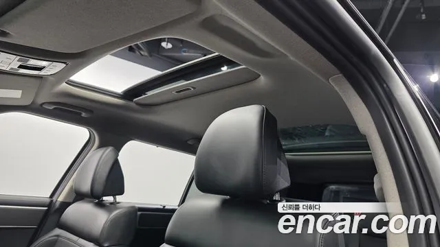 Hyundai Santa Fe — Фото автомобиля 25