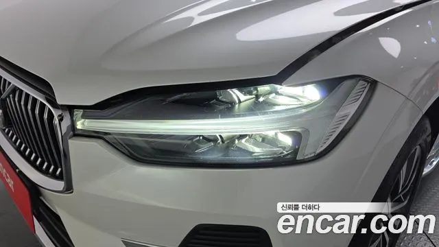 Volvo XC60 Generation 2 — Фото автомобиля 21