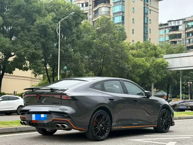 Changan UNI-V — Фото автомобиля 9