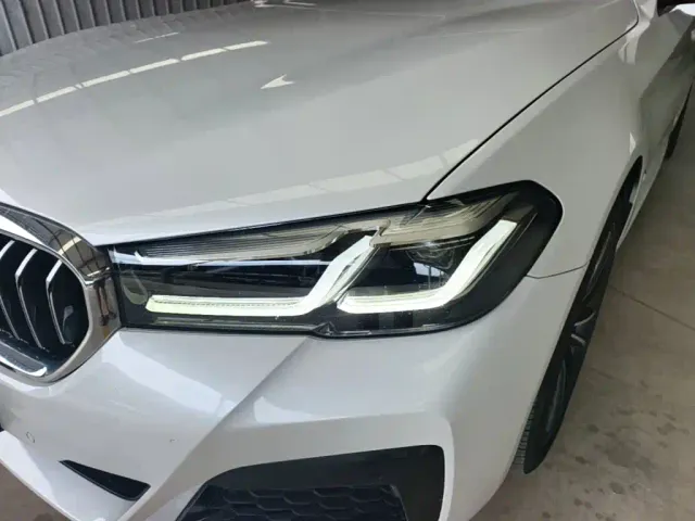 BMW 5 Series — Фото автомобиля 23