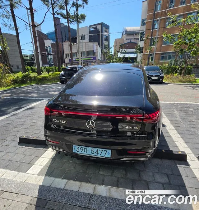 Mercedes-Benz EQS — Фото автомобиля 4