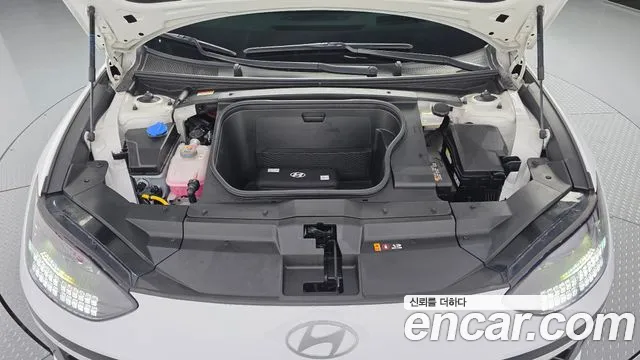 Hyundai Ioniq 6 — Фото автомобиля 9