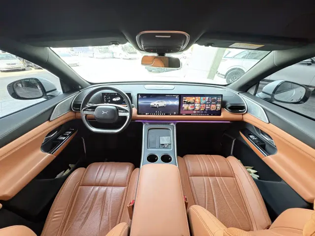 Xpeng G9 — Фото автомобиля 6