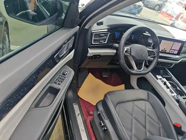 Volkswagen Teramont — Фото автомобиля 15