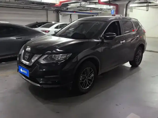 Фотография автомобиля — Nissan X-Trail