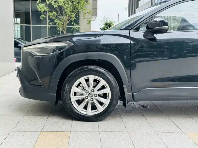 Toyota Corolla Cross — Фото автомобиля 22