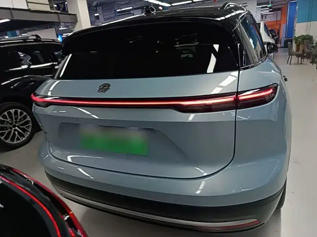 Nio ES6 — Фото автомобиля 5