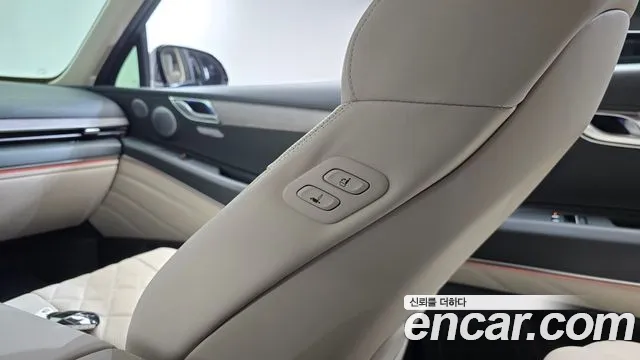 Genesis GV80 2.5T Бензин AWD — Фото автомобиля 22