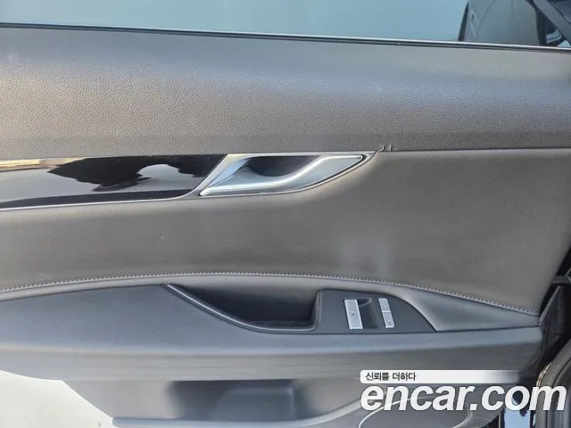 Genesis G80 RG3 — Фото автомобиля 10