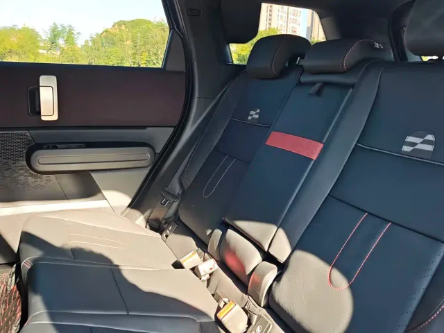 MINI JCW COUNTRYMAN — Фото автомобиля 9